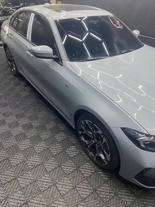 BMW 330e 2.0 16V TURBO HÍBRIDO M SPORT AUTOMÁTICO BMW 330e 2.0 16V TURBO HÍBRIDO M SPORT AUTOMÁTICO